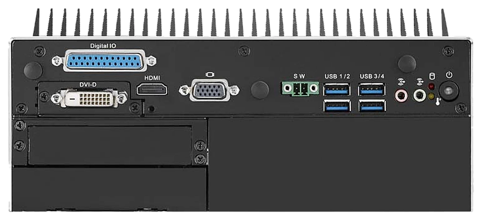 Mặt trước của ARK-3520L: Digital IO, DVI-D, HDMI, VGA và bốn cổng USB